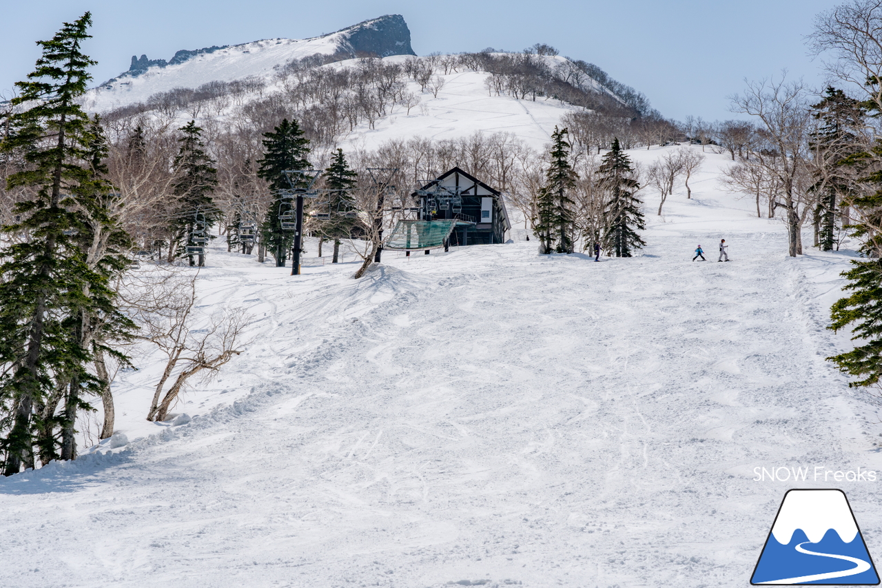 大雪山層雲峡・黒岳ロープウェイスキー場｜2021-2022シーズン終了間近…。積雪280cm＆5月8日までスキーリフト営業の黒岳で、春スキー＆スノーボードを満喫しましょう！